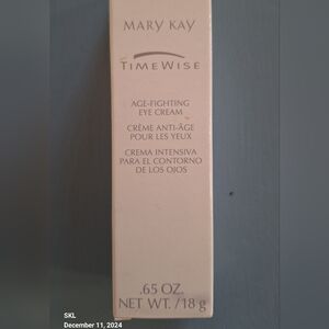 MaryKay Age Fighting Eye Cream